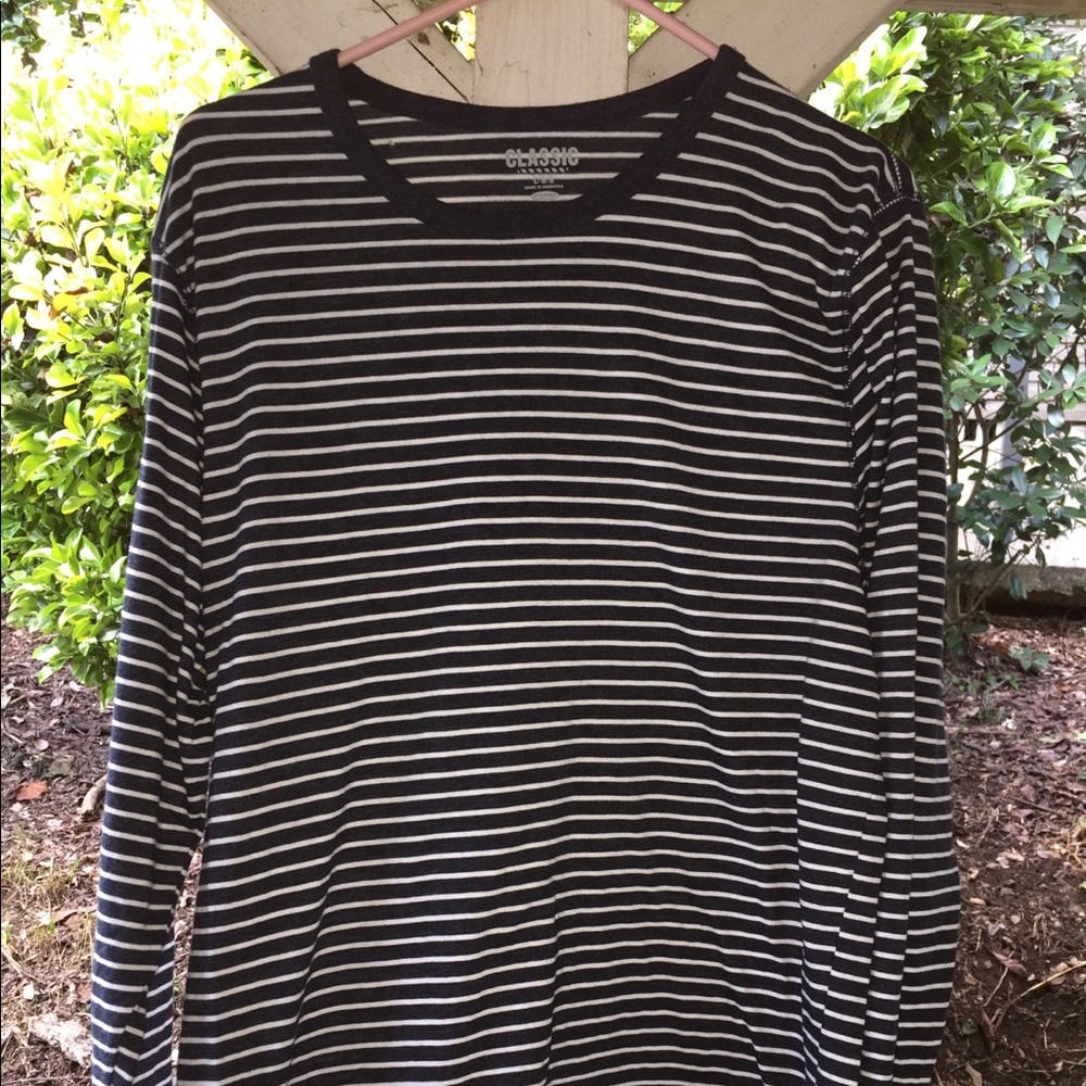 Striped long sleeve tee shirt